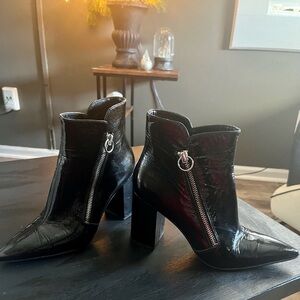 Nine West Black Patent Pointed-Toe Ankle Boots with Side Zipper